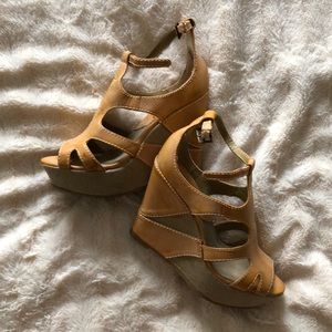 Big Buddha tan wedges/espadrilles